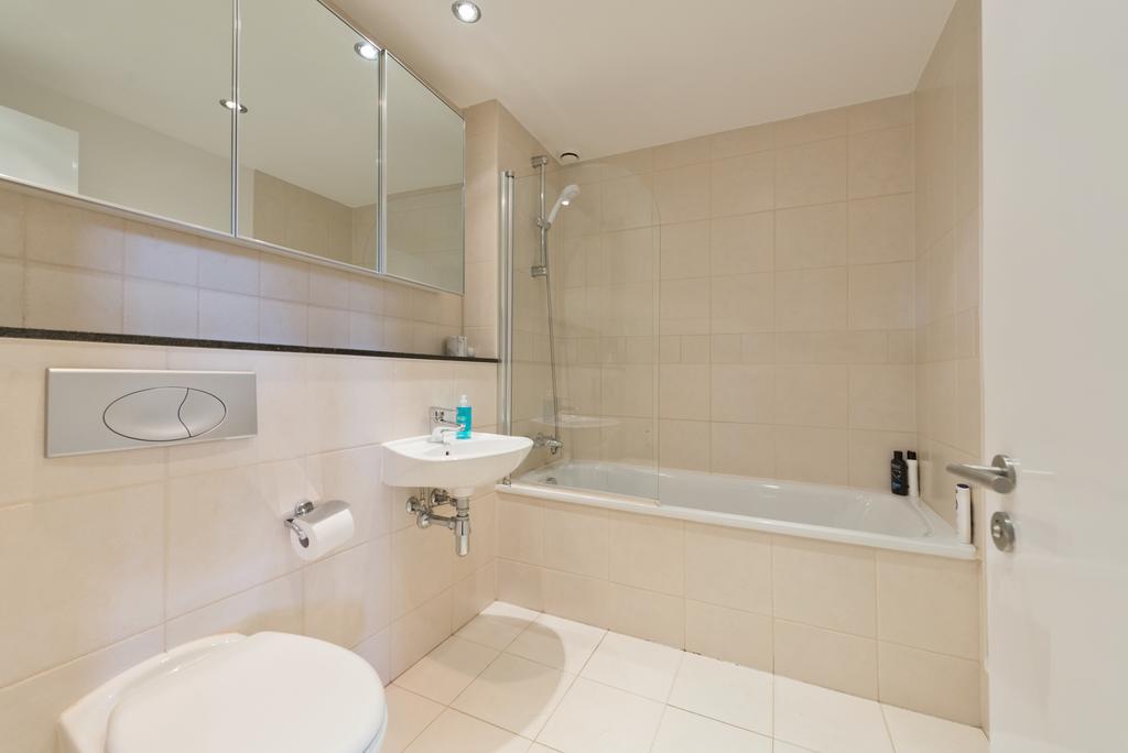 River Liffey Apartment Dublin Exteriör bild